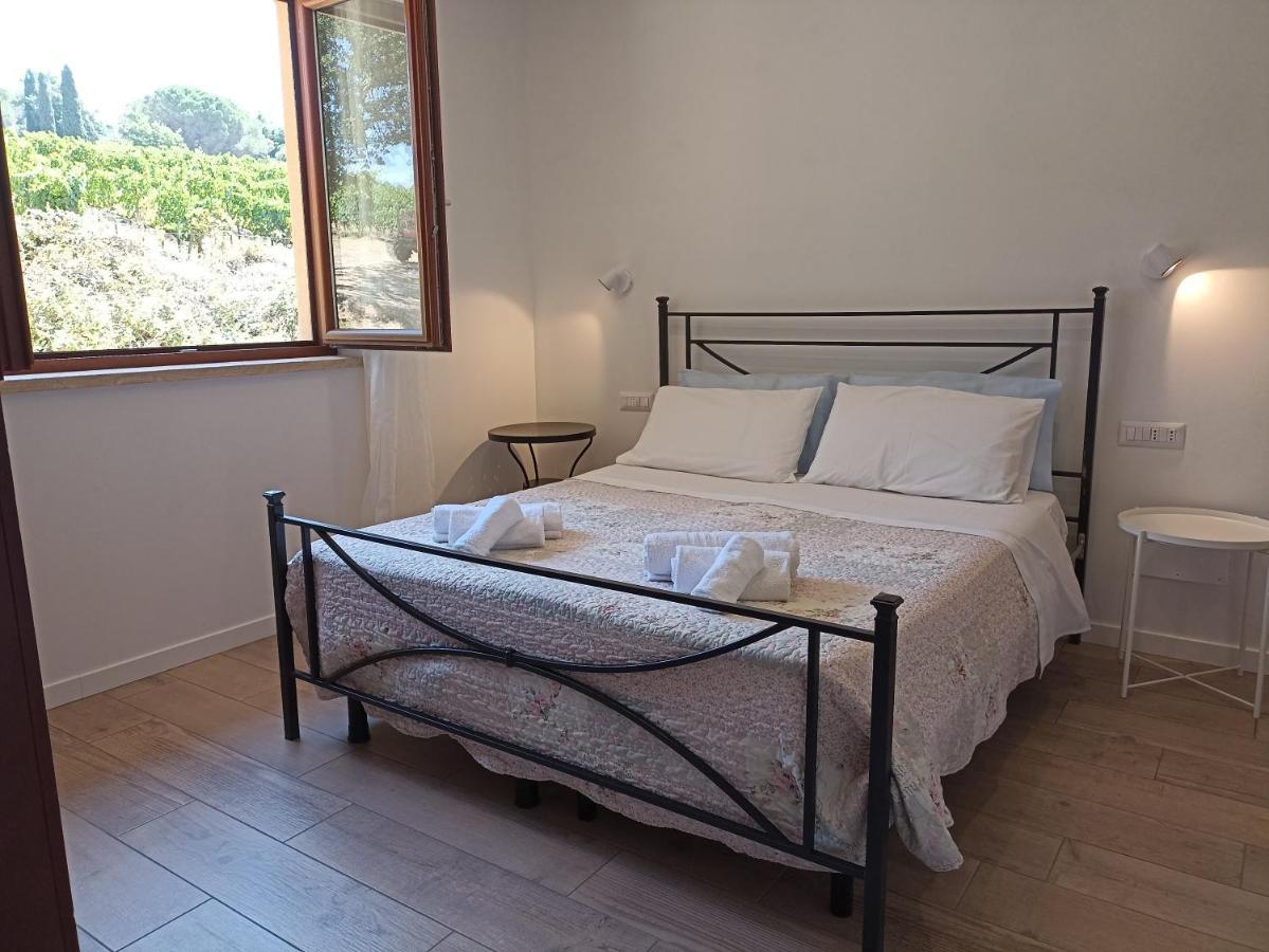 La Residenza Di Campagna Guest House Manciano Bagian luar foto